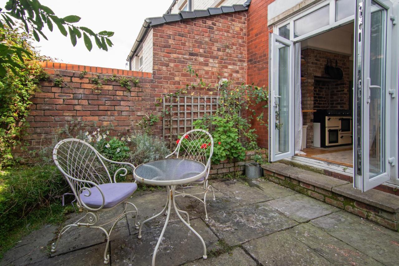 Victorian Villa Close To Liverpool City Centre Exterior foto